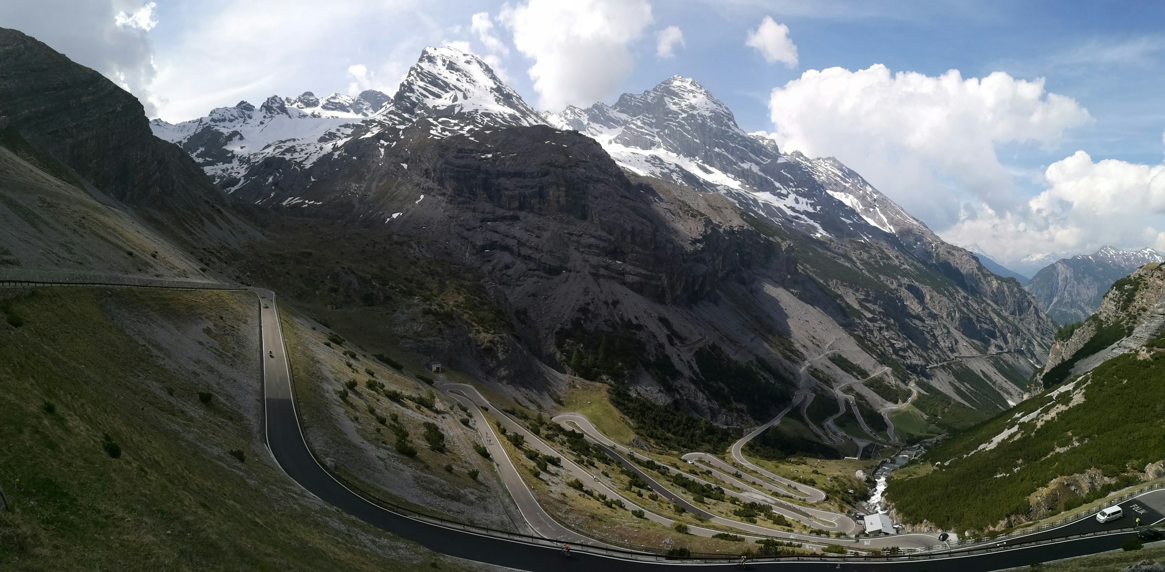 Serpentinen am Stilfser Joch